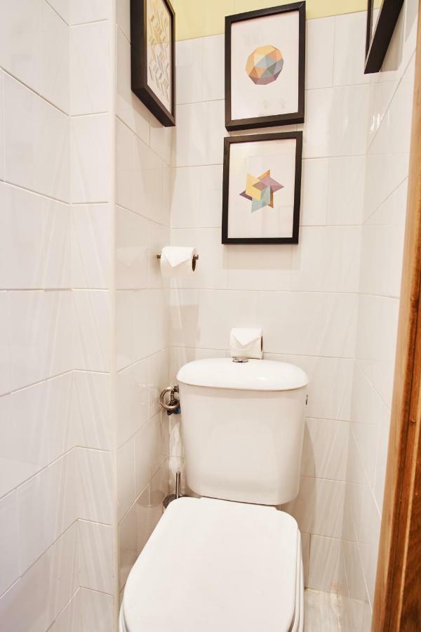 סביליה Arenal Carreteria Deluxe Suites By Valcambre מראה חיצוני תמונה